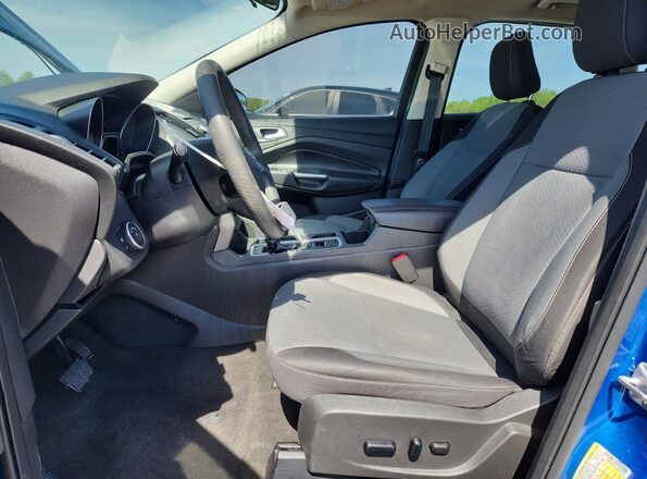 1FMCU0GD5JUD52023 2018 FORD ESCAPE Blue Front interior view