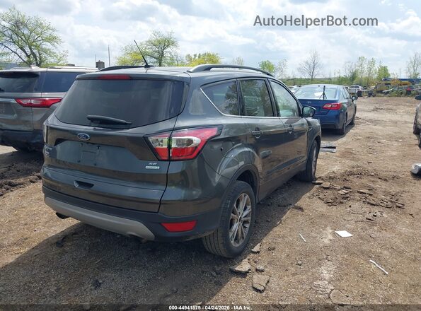 1FMCU0GD7HUB87781 2017 FORD ESCAPE Серый Задняя правая четверть