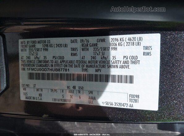 1FMCU0GD7HUB87781 2017 FORD ESCAPE Серый Вид подкапотного пространства