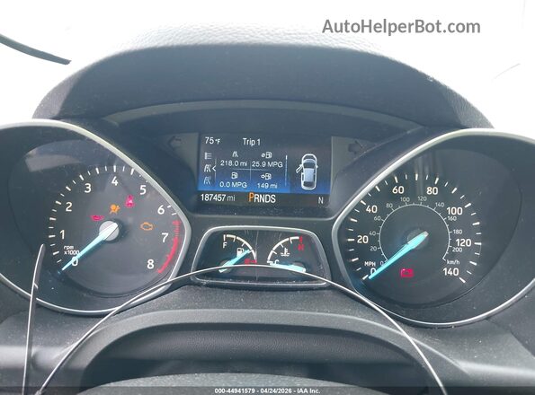1FMCU0GD7HUB87781 2017 FORD ESCAPE Серый Вид задних сидений