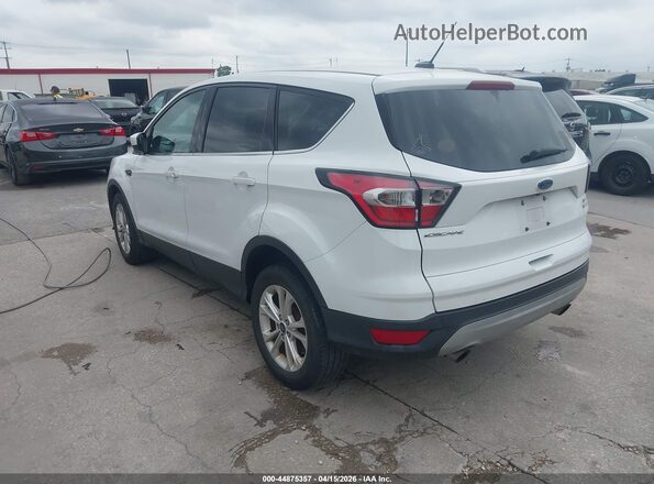 1FMCU0GD8HUC00246 2017 FORD ESCAPE Белый Задняя левая четверть