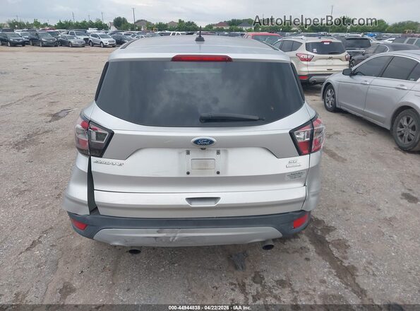1FMCU0GD8HUD10049 2017 FORD ESCAPE Silver Вид спереду