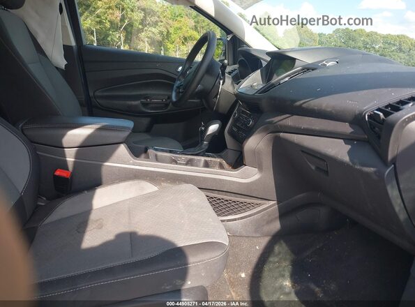 1FMCU0GD8KUB15592 2019 FORD ESCAPE Синий Вид салона спереди