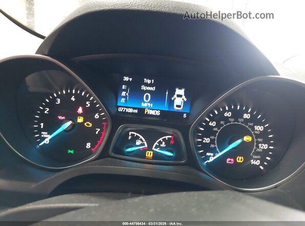 1FMCU9GD2HUE96451 2017 FORD ESCAPE White Vista de los asientos traseros