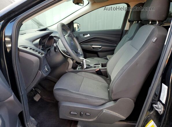 1FMCU9GD3HUD30357 2017 FORD ESCAPE Black Widok wnętrza z przodu