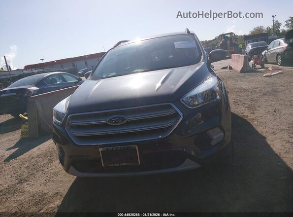1FMCU9GD4JUB44767 2018 FORD ESCAPE Серый Вид спереди