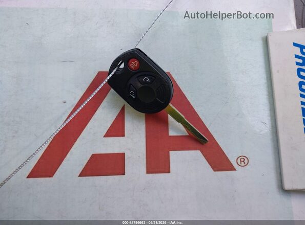 1FMCU9GD7HUD66763 2017 FORD ESCAPE Черный Вид панели приборов