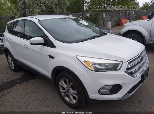 1FMCU9GD8HUD53536 2017 FORD ESCAPE White Przód prawy