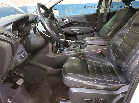 1FMCU9HD0JUD08353 2018 FORD ESCAPE White Սալոնի դիմացի տեսք