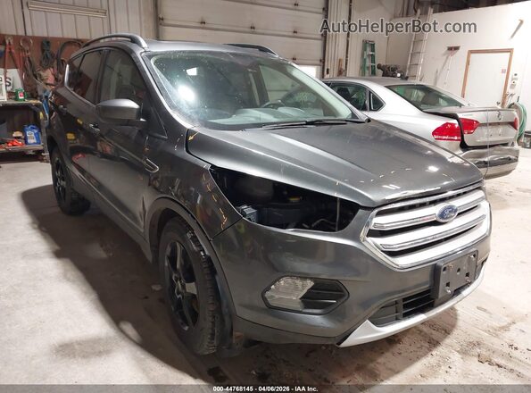 1FMCU9HD8JUD21691 2018 FORD ESCAPE Gray Передня права чверть