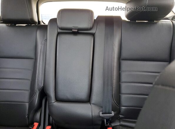 1FMCU9J98GUA08185 2016 FORD ESCAPE Black Widok tylnych siedzeń