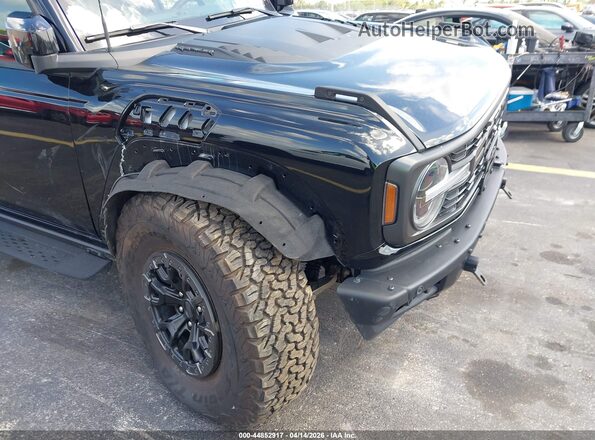 1FMEE0RR0SLA77540 2025 FORD BRONCO Черный Вид спереди