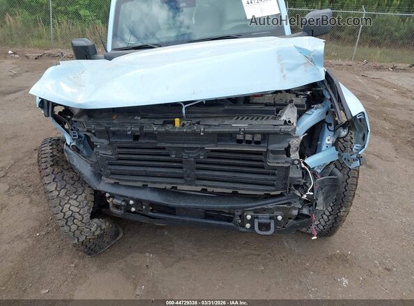 1FMEE4DP4SLA65064 2025 FORD BRONCO Синий Вид спереди
