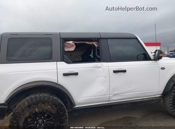 1FMEE5DP1PLB99687 2023 FORD BRONCO White Դիմացի տեսք