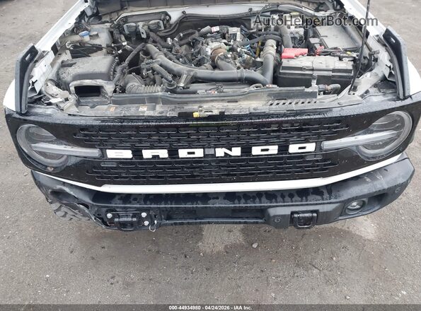 1FMEE5DP1PLB99687 2023 FORD BRONCO White Հետևի տեսք