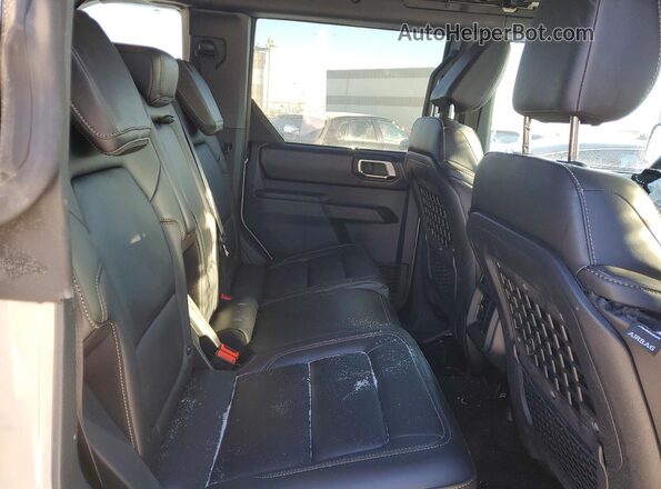 1FMEE9BP1SLA45158 2025 FORD BRONCO Коричневый Вид задней части салона