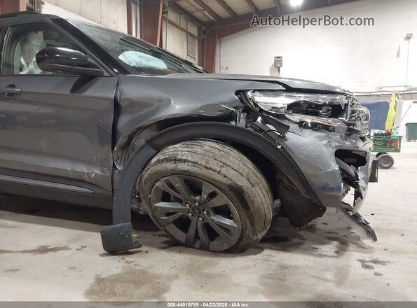 1FMSK8DH2NGC18808 2022 FORD FORD EXPLORER Серый Вид спереди