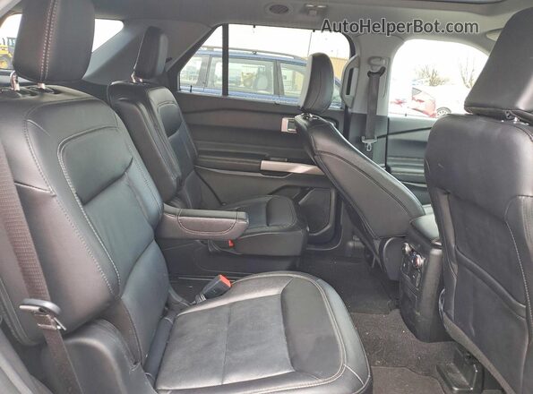 1FMSK8FH3NGA12958 2022 FORD FORD EXPLORER Белый Вид задней части салона