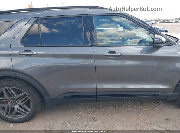 1FMUK7KH3TGA55833 2026 FORD FORD EXPLORER Gray Widok wnętrza 360 stopni