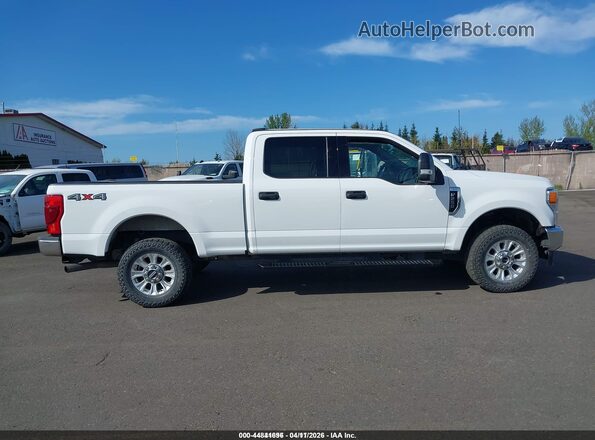 1FT7W2B66NEC71505 2022 FORD F-250 White Вид задньої частини салону
