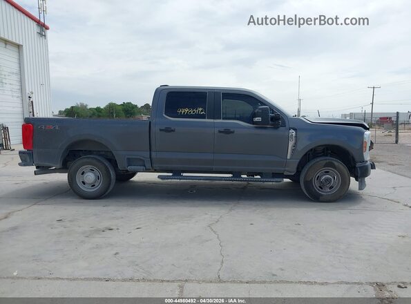 1FT7W2BA9TEC05967 2026 FORD F-250 Black უკანა სალონის ხედი