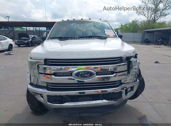 1FT7W2BT1HEC53486 2017 FORD F-250 Белый Вид щитка приборов