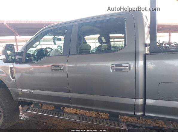 1FT7W2BTXLEE57003 2020 FORD F-250 Серебряный 