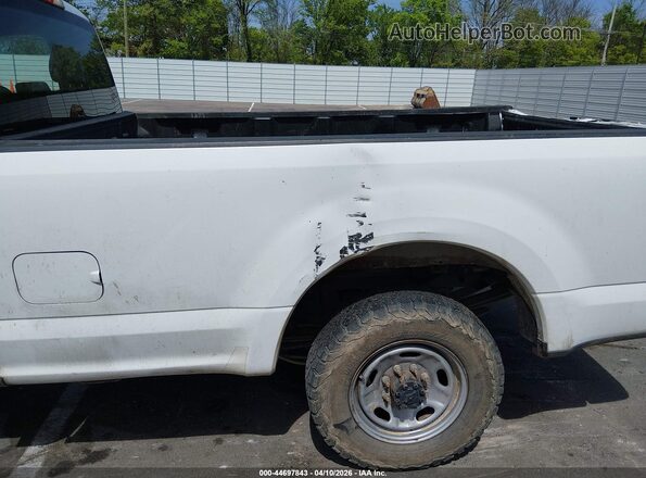 1FTBF2AT0JEC66246 2018 FORD F-250 White Vista frontal