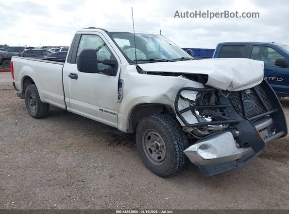1FTBF2AT4NEC86957 2022 FORD F-250 White Przód prawy