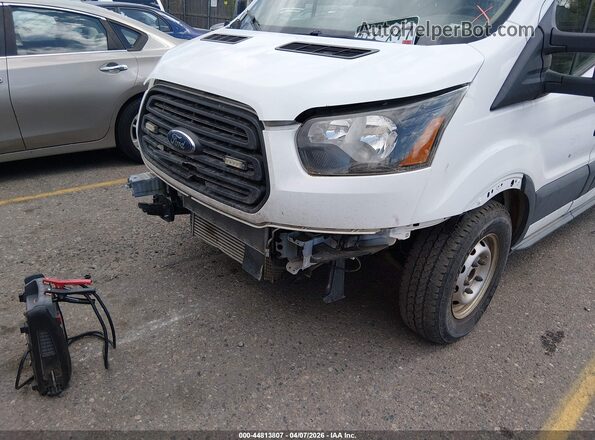1FTBW2CG3JKA97583 2018 FORD TRANSIT-350 White Vista frontal