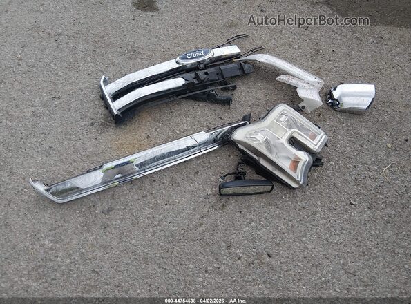 1FTEW1CF2HKC02106 2017 FORD F150 Silver Սարքավորումների վահանակի տեսք