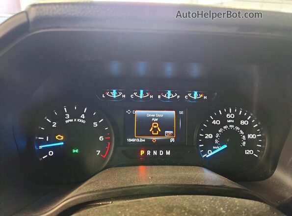 1FTEX1C56JKF06324 2018 FORD F150 Белый Вид щитка приборов