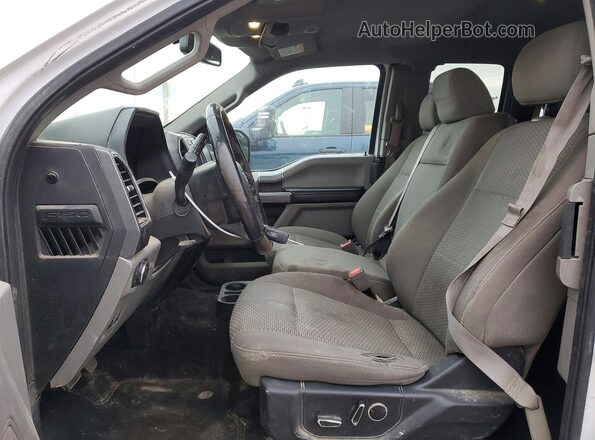 1FTEX1EB8JKC97705 2018 FORD F150 Белый Вид салона спереди