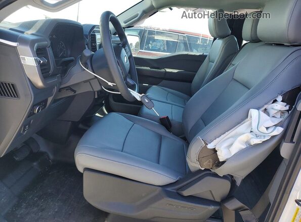 1FTEX1KP6TKD18862 2026 FORD F150 White Vista interior delantera