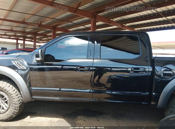 1FTFW1RG2KFC46773 2019 FORD F150 Black Widok wnętrza 360 stopni