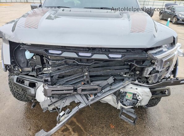 1FTFW1RG5RFB07683 2024 FORD F150 Gray Widok wnętrza z tyłu