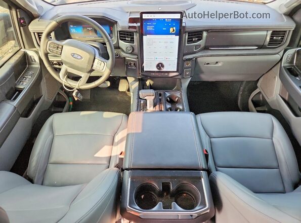 1FTVW3LU7SWG09235 2025 FORD F150 Gray Widok deski rozdzielczej