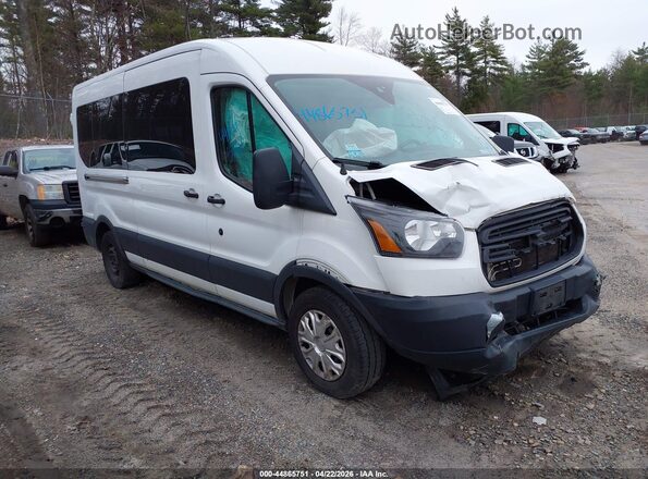 1FTYE2CM2JKB43164 2018 FORD TRANSIT-150 Белый Передняя правая четверть