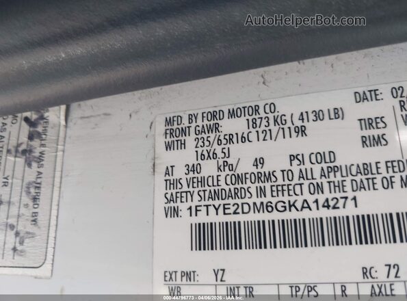 1FTYE2DM6GKA14271 2016 FORD TRANSIT-150 Белый Вид подкапотного пространства