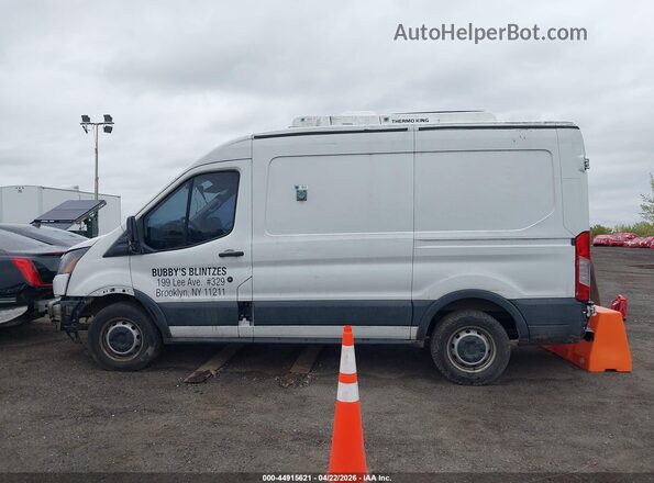 1FTYR1CM8HKA44308 2017 FORD TRANSIT-250 White სალონის 360-გრადუსიანი ხედი