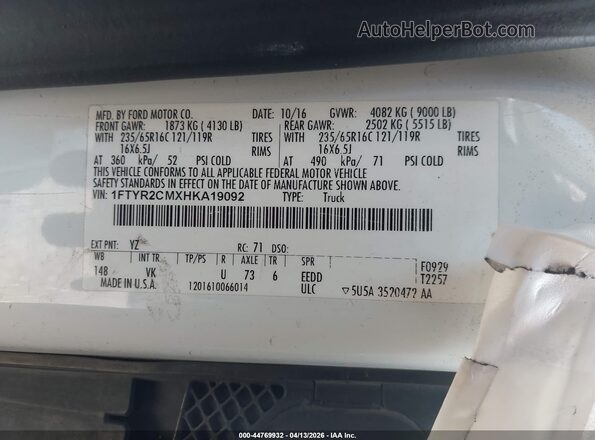 1FTYR2CMXHKA19092 2017 FORD TRANSIT-250 White Vista del compartimento del motor