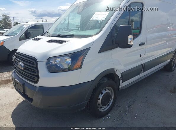 1FTYR2XM0JKB09190 2018 FORD TRANSIT-250 Белый Вид спереди