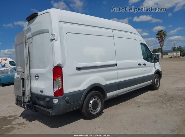 1FTYR2XM0JKB09190 2018 FORD TRANSIT-250 Белый Задняя правая четверть