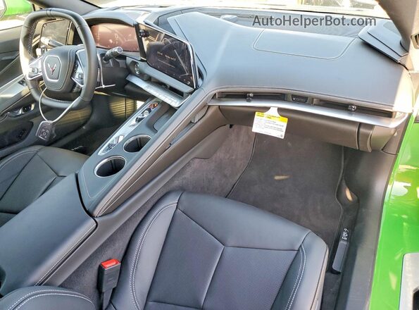 1G1YA2D46T5103853 2026 CHEVROLET CORVETTE Green Vista del salpicadero