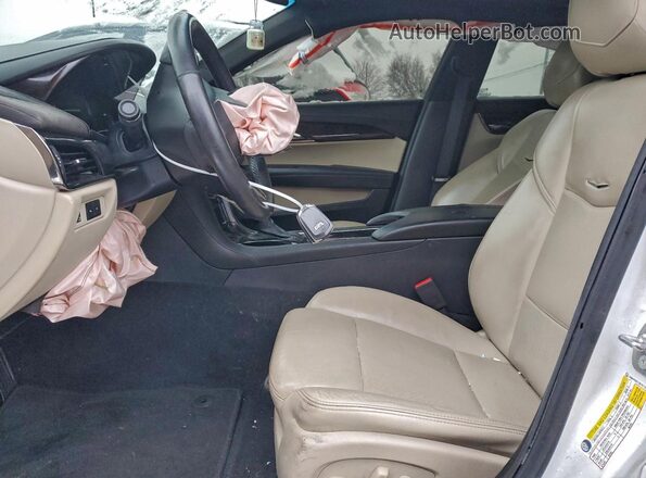 1G6AF5SX7J0107142 2018 CADILLAC ATS Белый Вид салона спереди