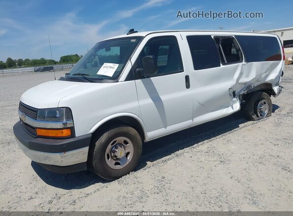 1GAZGPF75S1108376 2025 CHEVROLET EXPRESS White Vista tres cuartos delantera izquierda