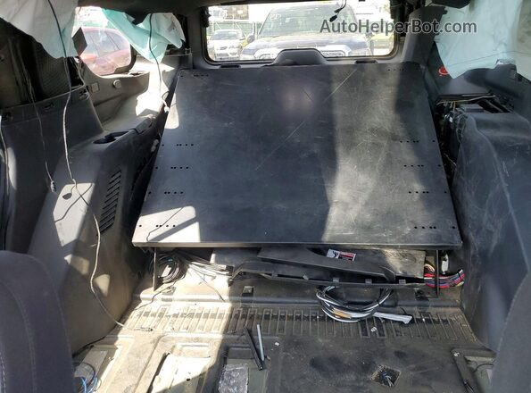 1GBSKLED1PR128886 2023 CHEVROLET TAHOE Black Widok tylnych siedzeń