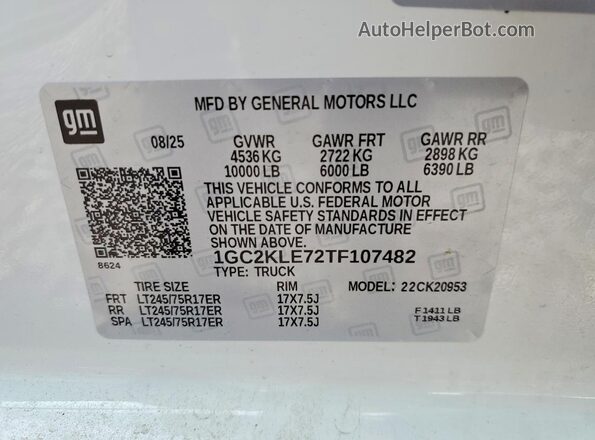 1GC2KLE72TF107482 2026 CHEVROLET SILVERADO White Vista del compartimento del motor