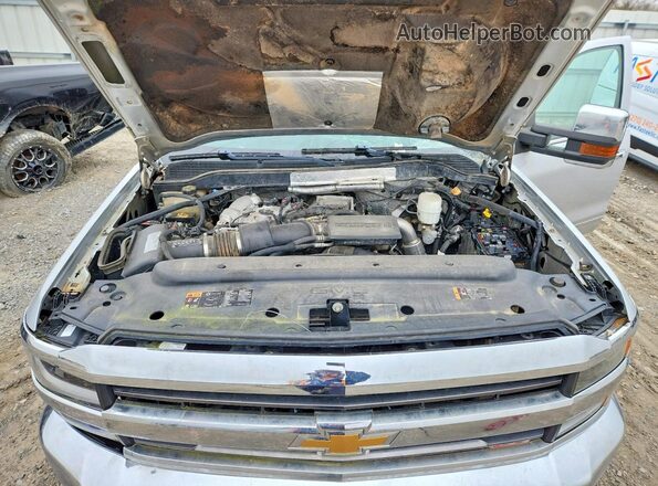 1GC4KXEY5KF154609 2019 CHEVROLET SILVERADO Silver Вид задньої частини салону