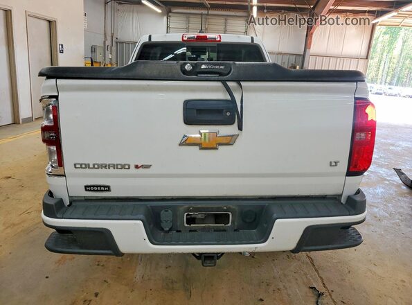 1GCHSCEN9J1118059 2018 CHEVROLET COLORADO Белый Вид сзади